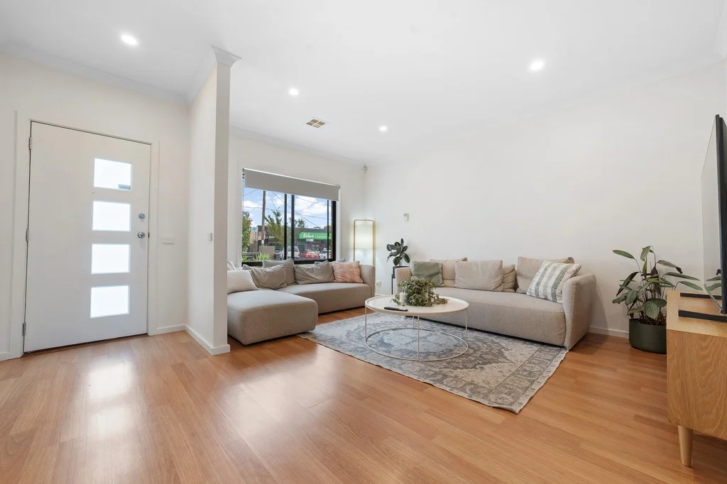 Additional image 3 of 39 Heatherhill Road, Frankston VIC 3199