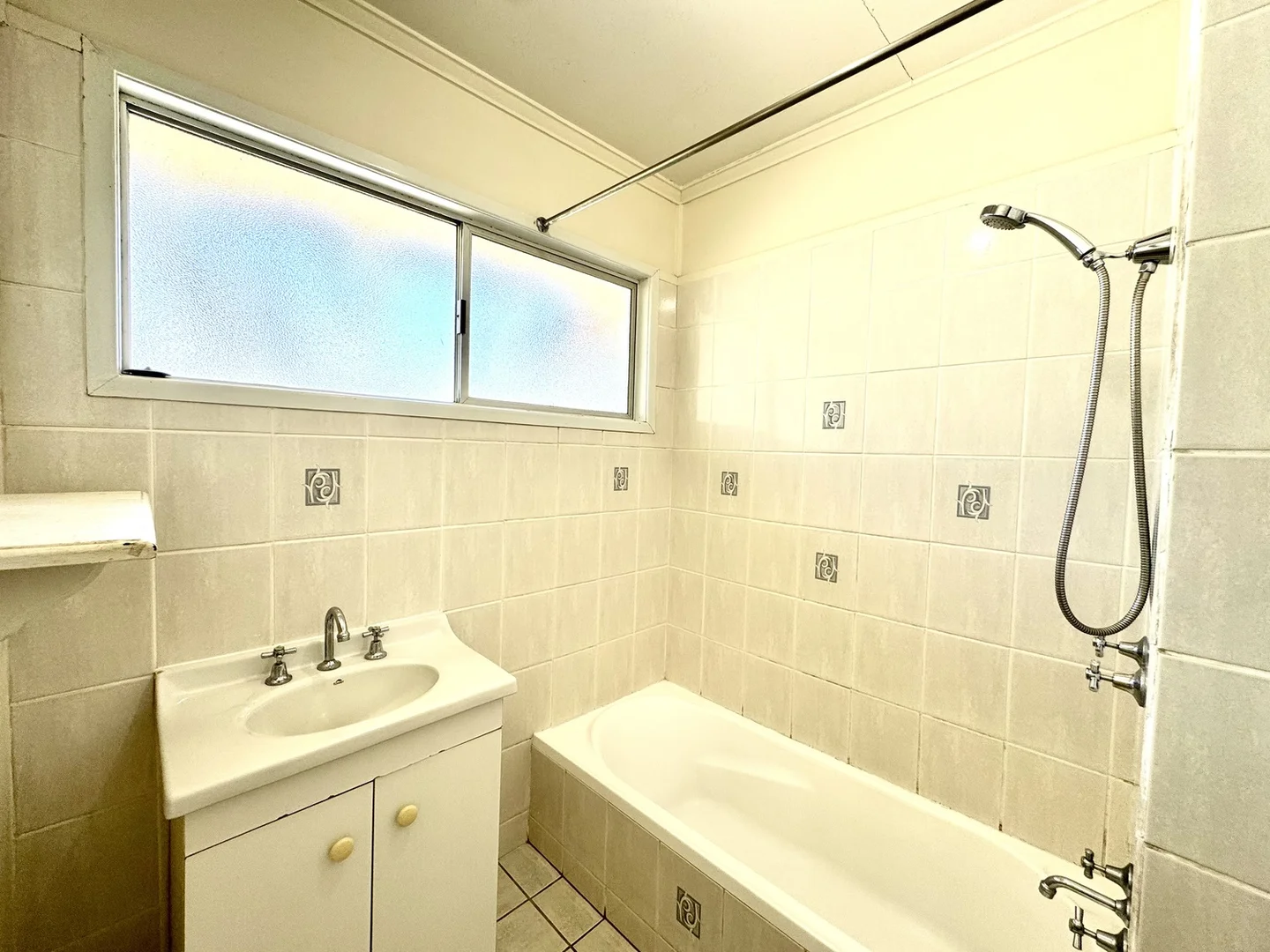 Additional image 10 of 30 KENNEDY Drive, Moranbah QLD 4744