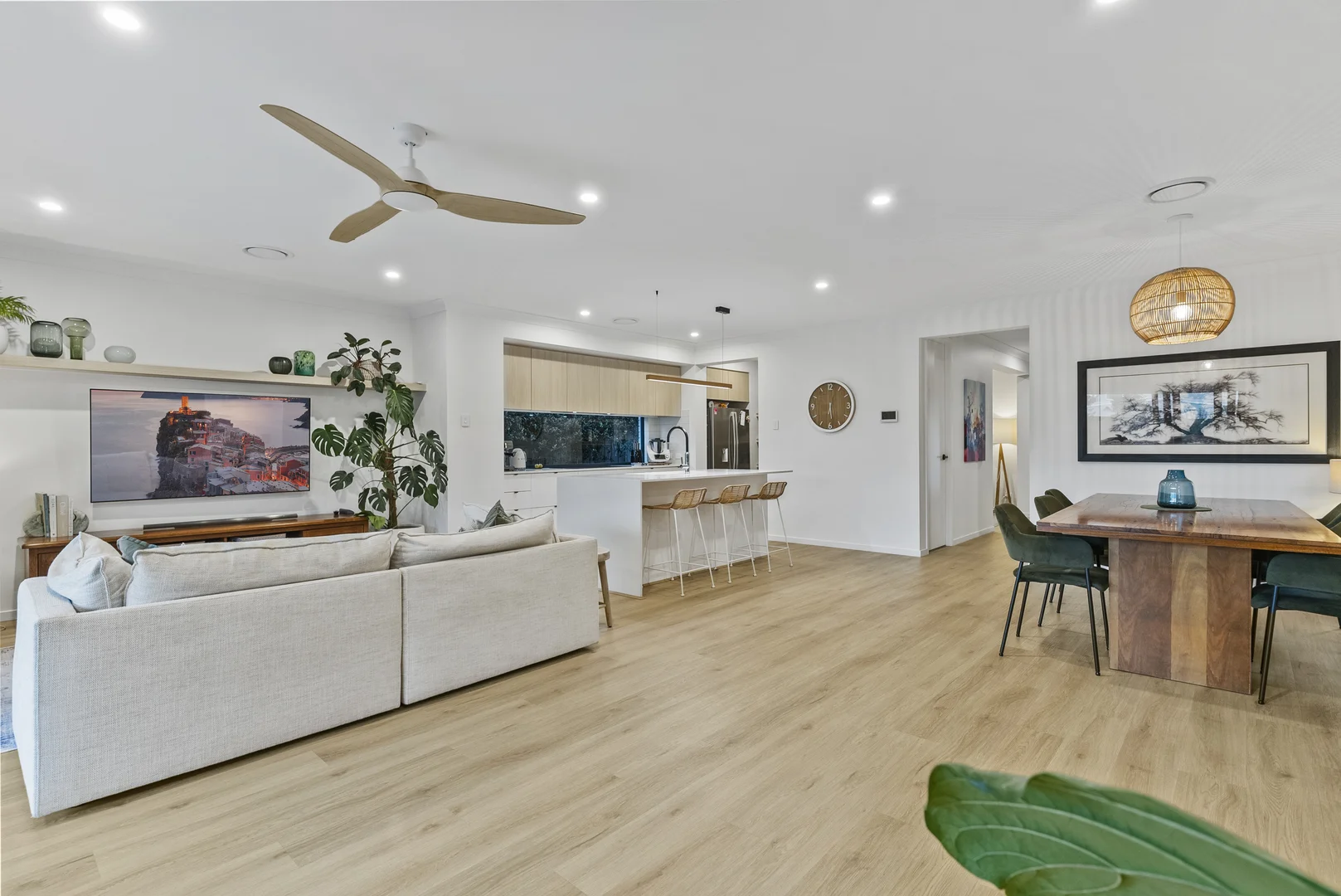 Additional image 16 of 91 Albion Avenue, Miami QLD 4220