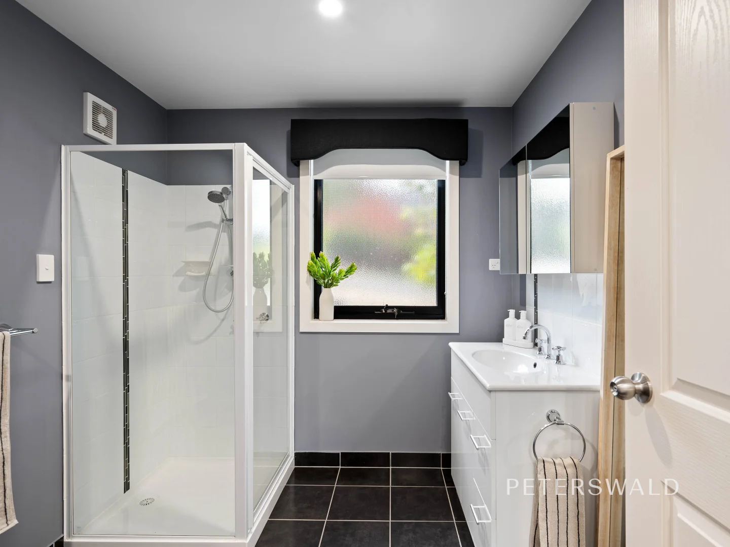 Additional image 13 of 46 Clives Avenue, Old Beach TAS 7017