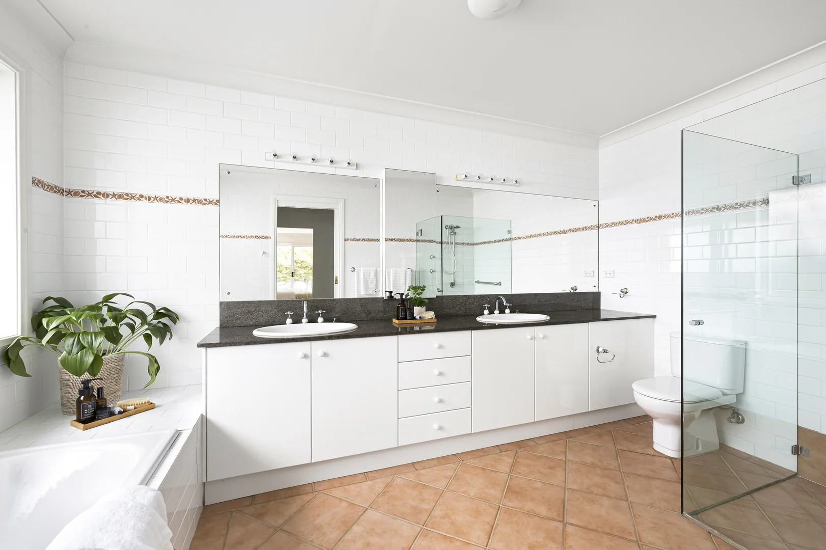 Additional image 11 of 10 Beach Road, Collaroy NSW 2097