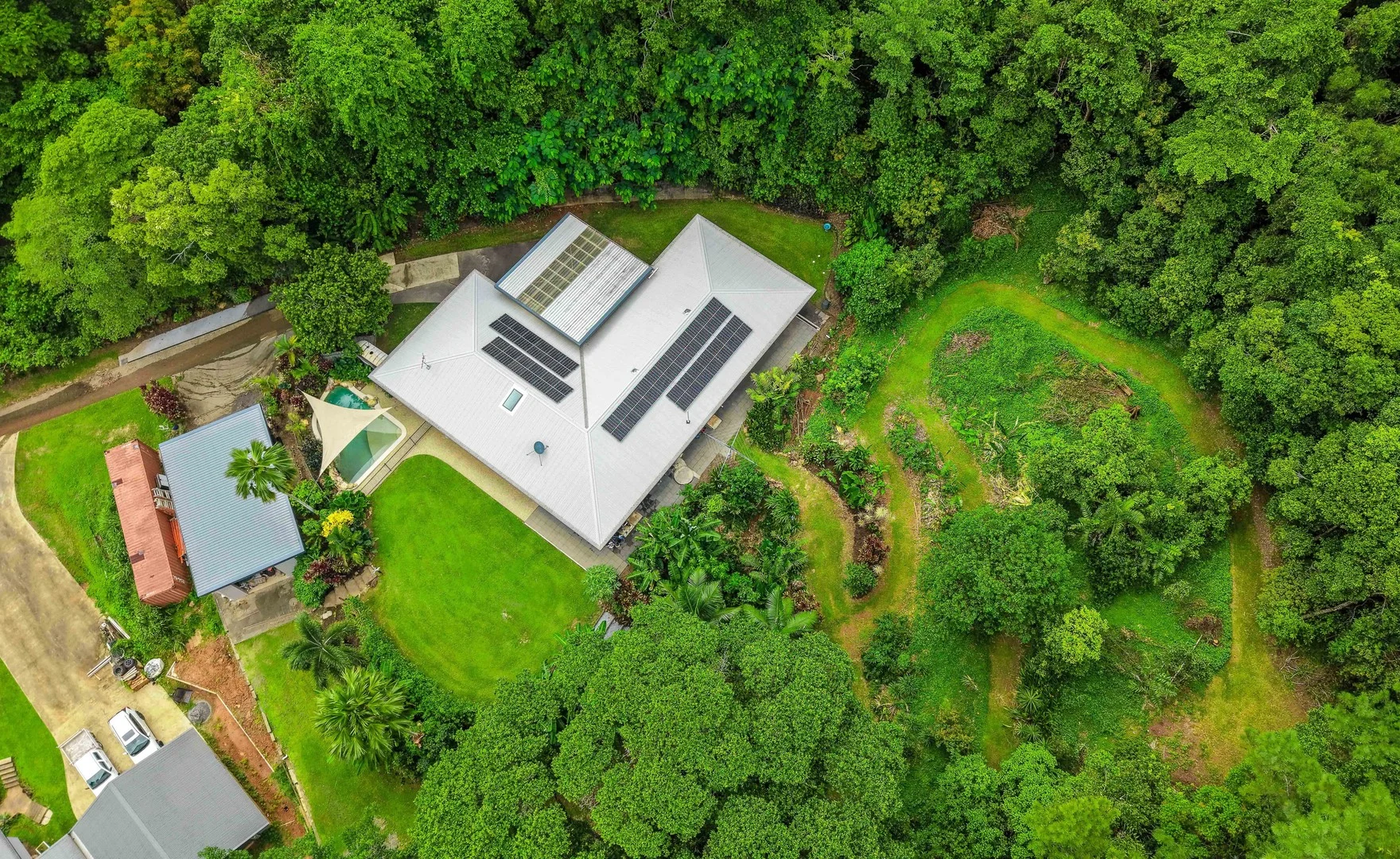 102 Stanton Road, Smithfield QLD 4878