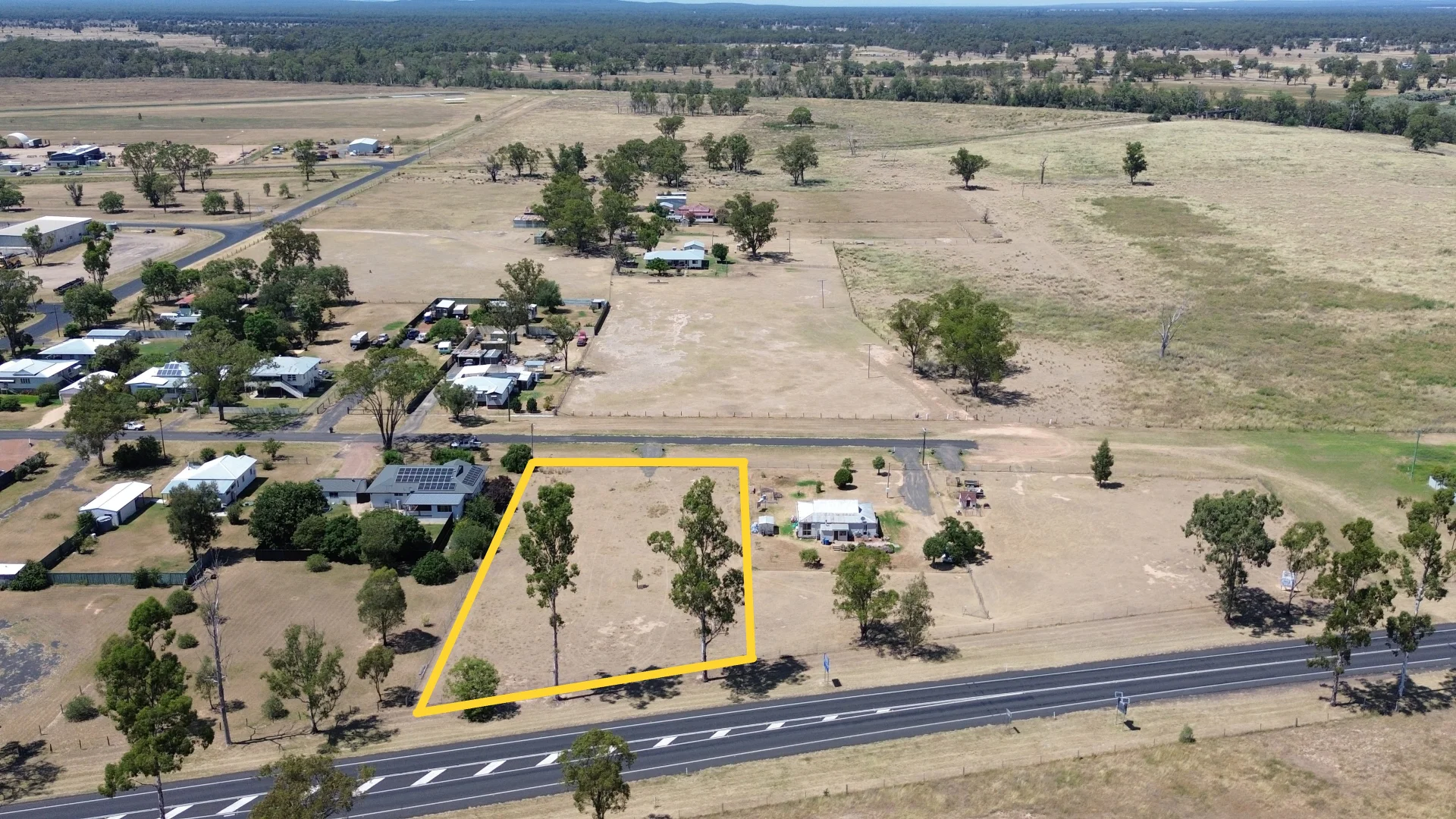 Additional image 3 of 10 MacIntyre Street, Inglewood QLD 4387