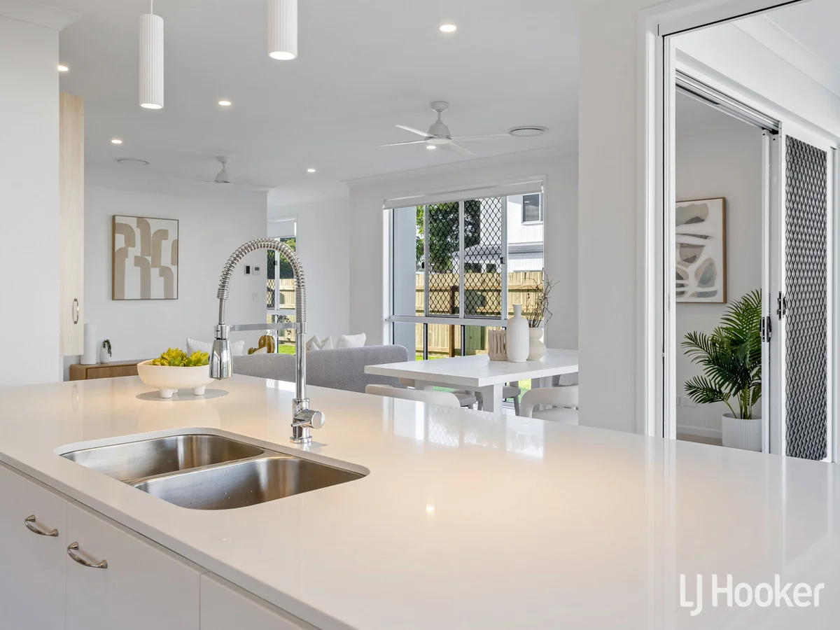 Additional image 2 of Woody Point QLD 4019