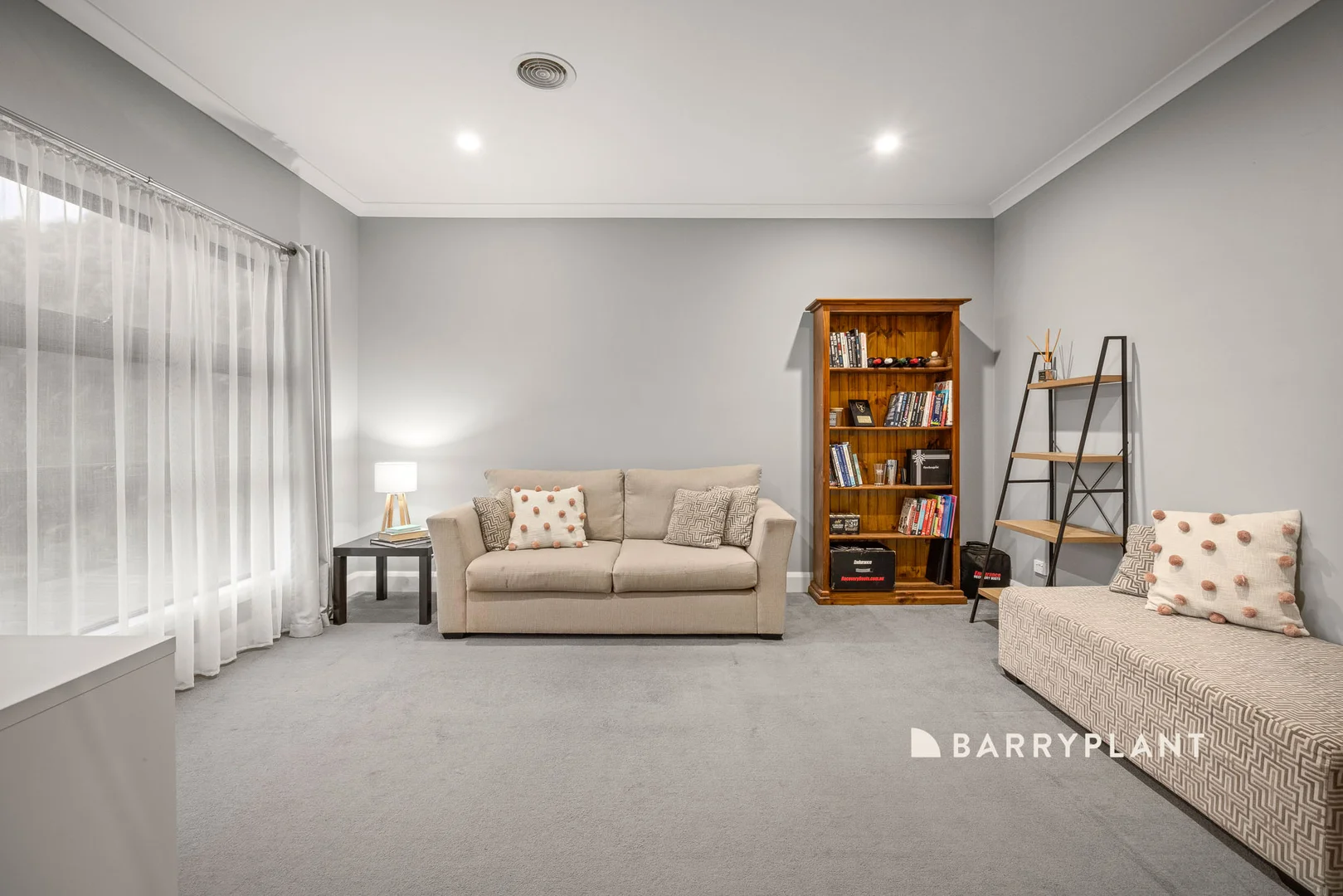 Additional image 8 of 2 Bradley Place, Warragul VIC 3820