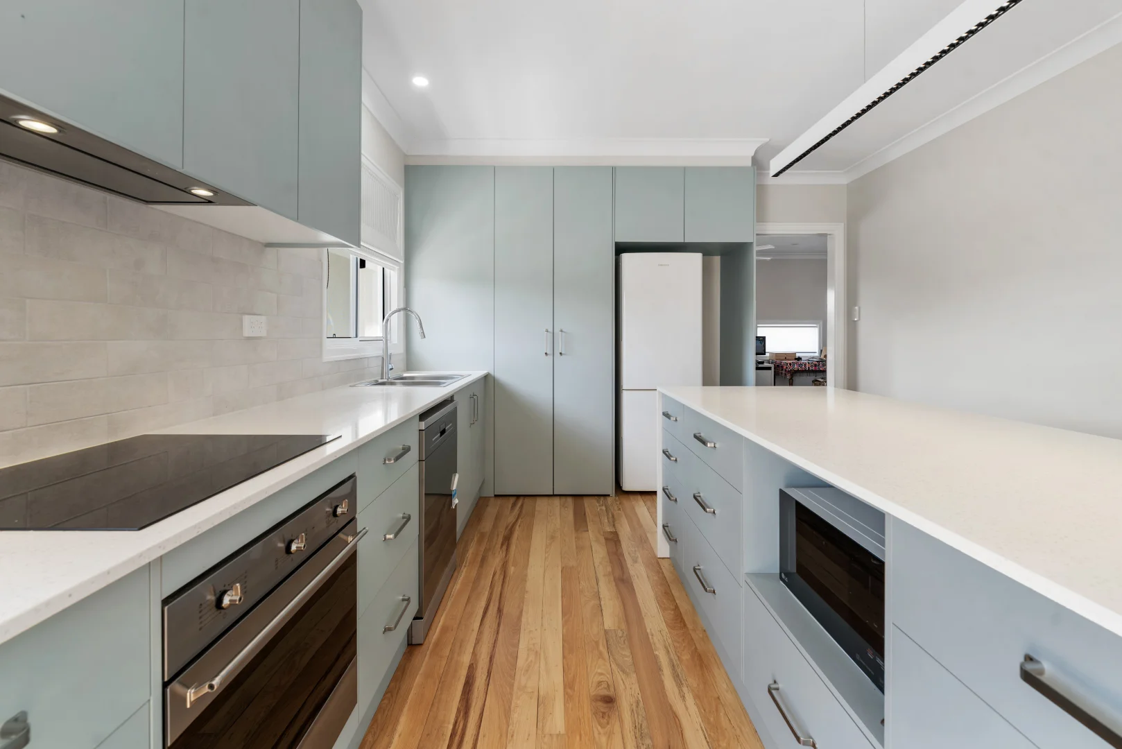 Additional image 3 of 238A Herries Street, Newtown QLD 4350