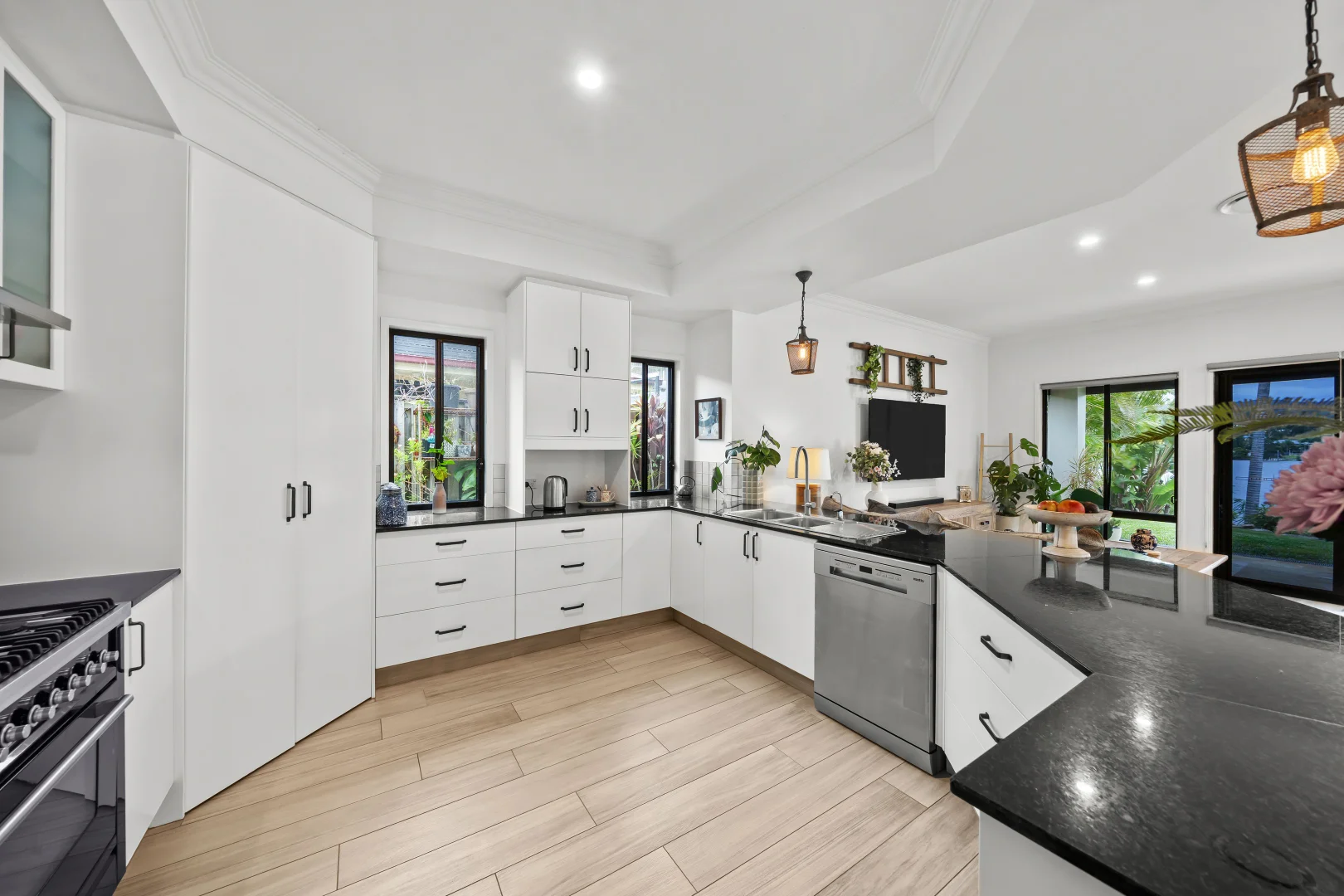 Additional image 7 of 27 Brittany Drive, Oxenford QLD 4210