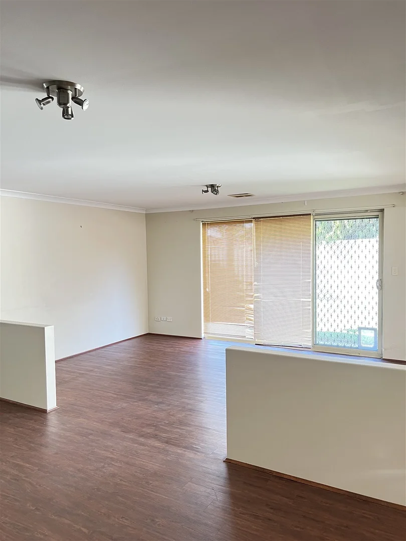 Additional image 10 of 6 Dunlowe Loop, Warnbro WA 6169