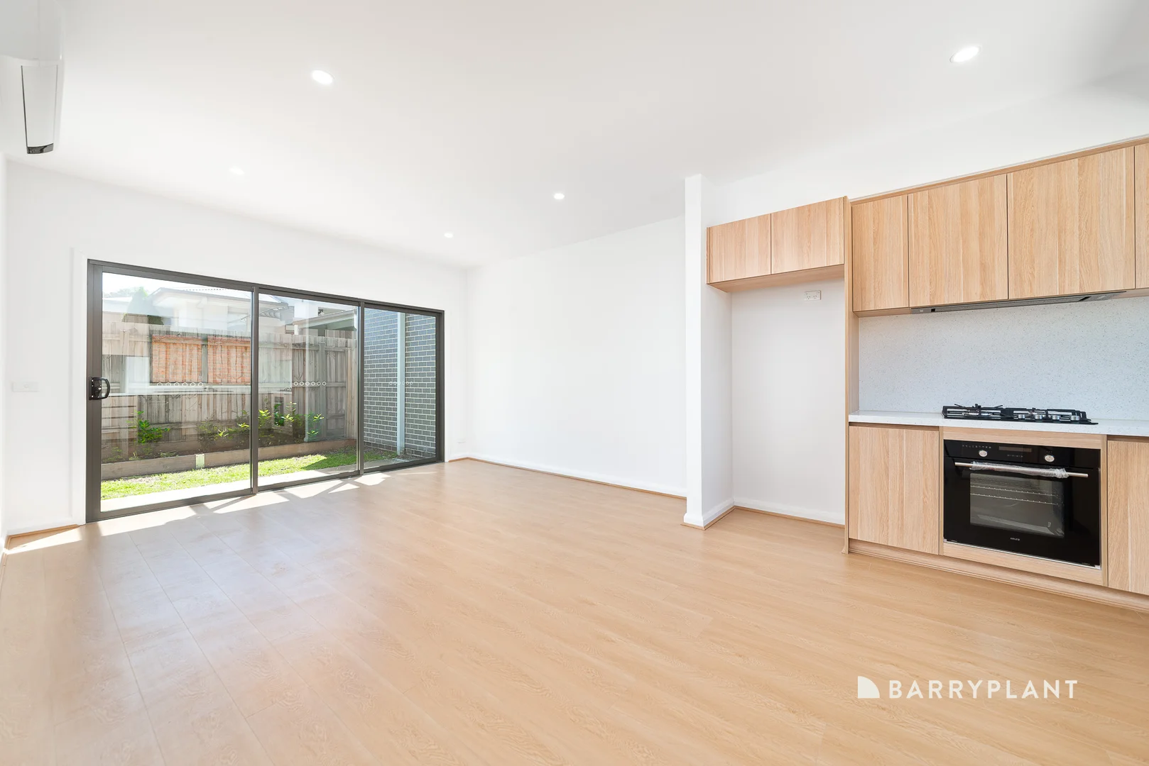Additional image 4 of 2/28 Salisbury Street, Glenroy VIC 3046