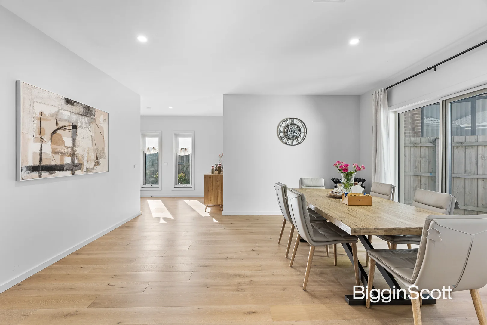 Additional image 6 of 2/15 Packham Crescent, Glen Waverley VIC 3150