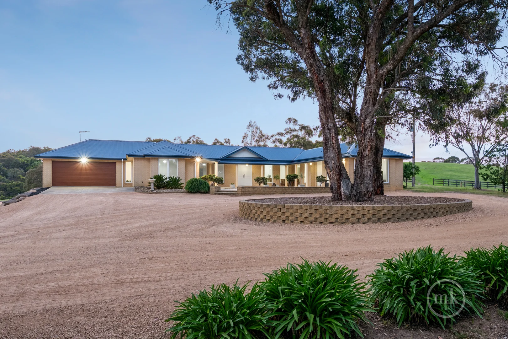 Additional image 2 of 70 Woodside Court, Eden Park VIC 3757