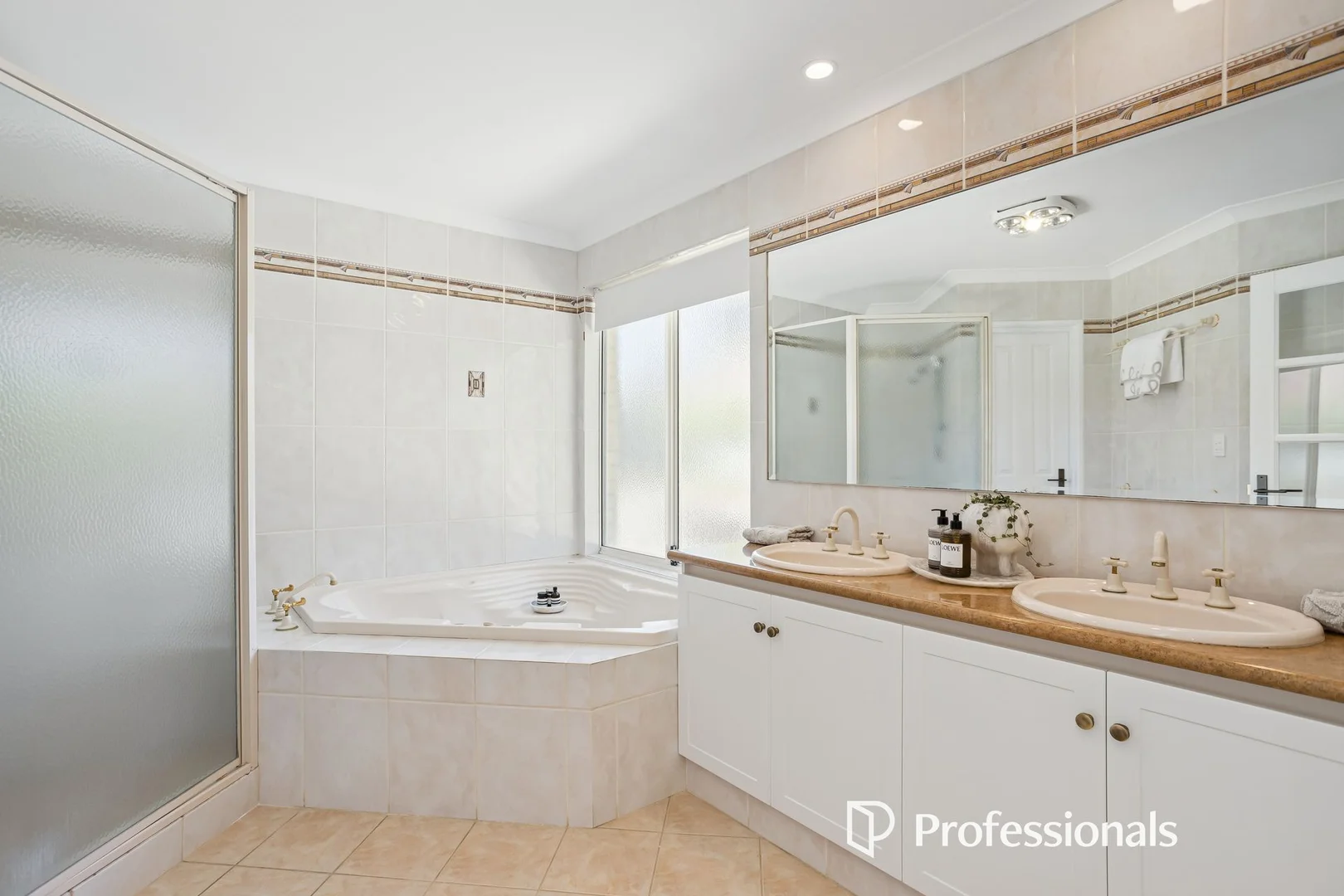 Additional image 22 of 41 Kadina Road, Gooseberry Hill WA 6076