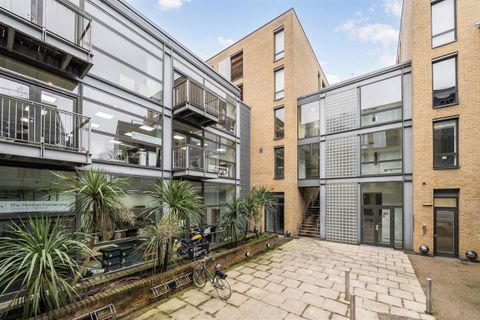 Drysdale Street, London N1
