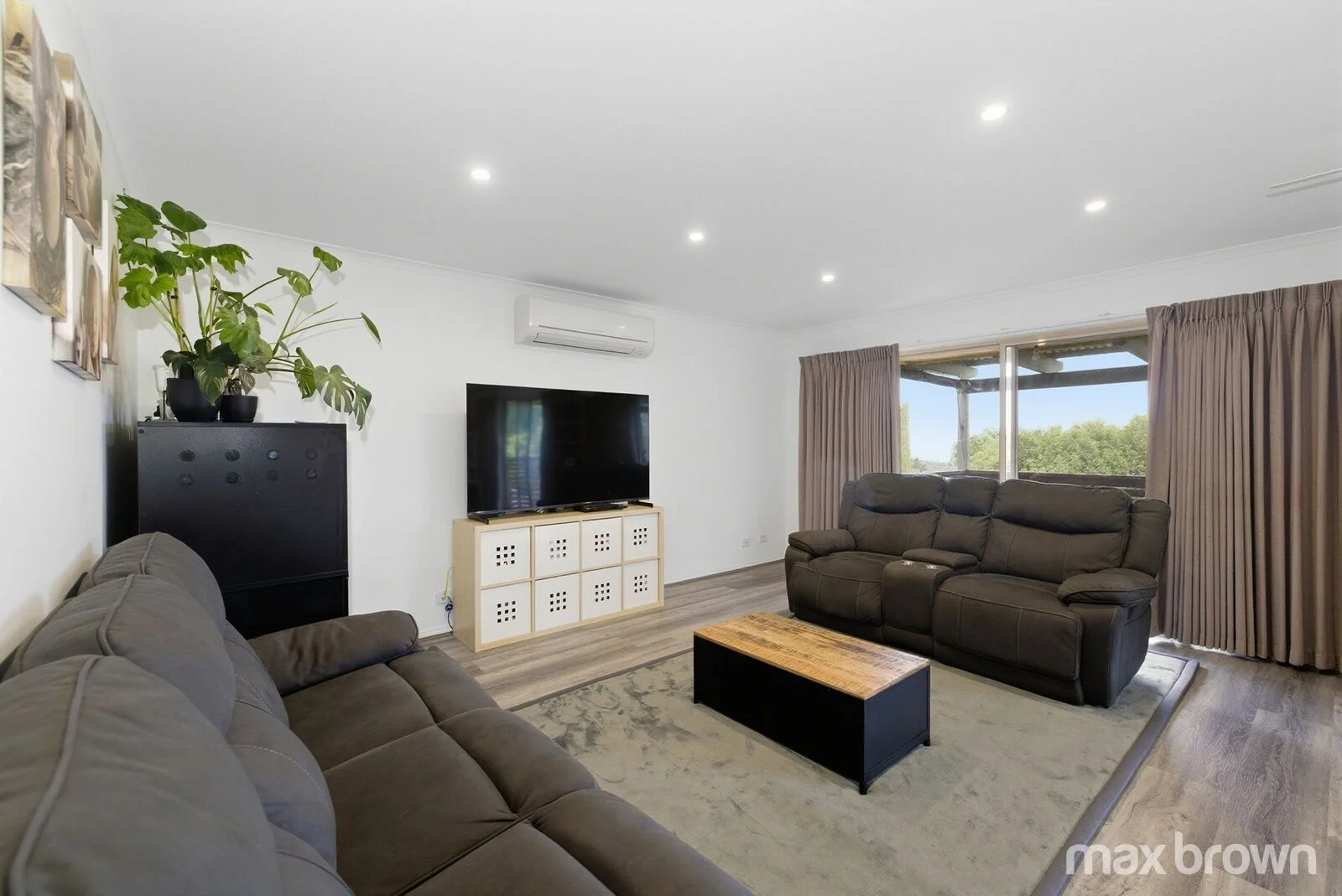 Additional image 14 of 12 Greenbank Drive, Mooroolbark VIC 3138
