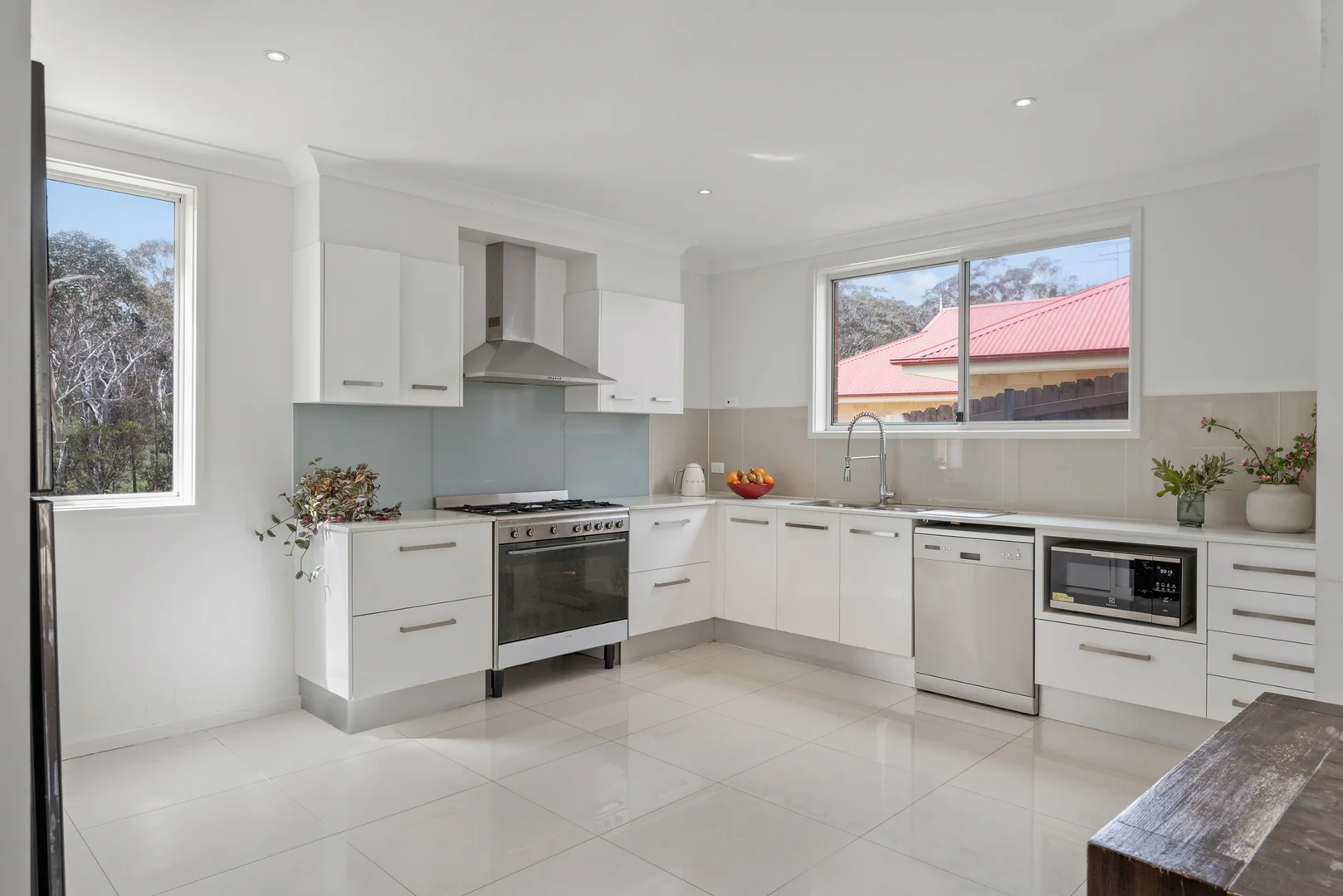 Additional image 4 of 2 Lomandra Place, Katoomba NSW 2780