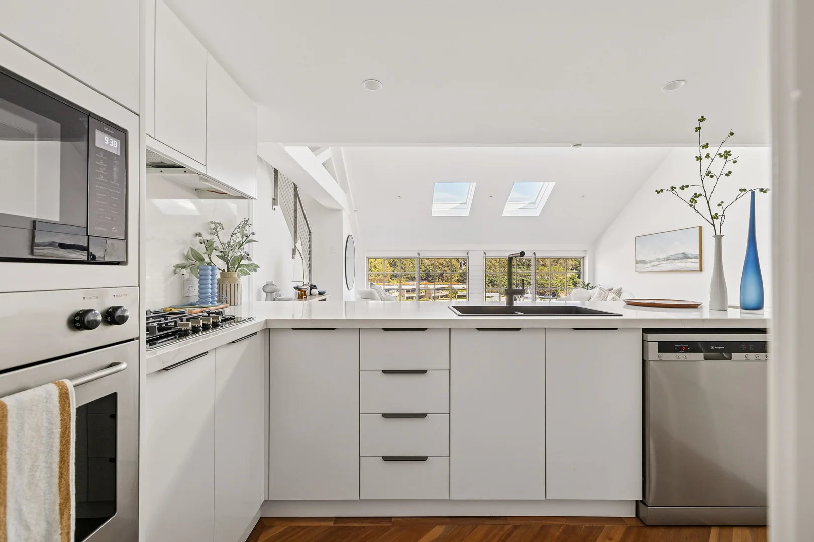 Additional image 10 of 507/6E Cowper Wharf Roadway, Woolloomooloo NSW 2011