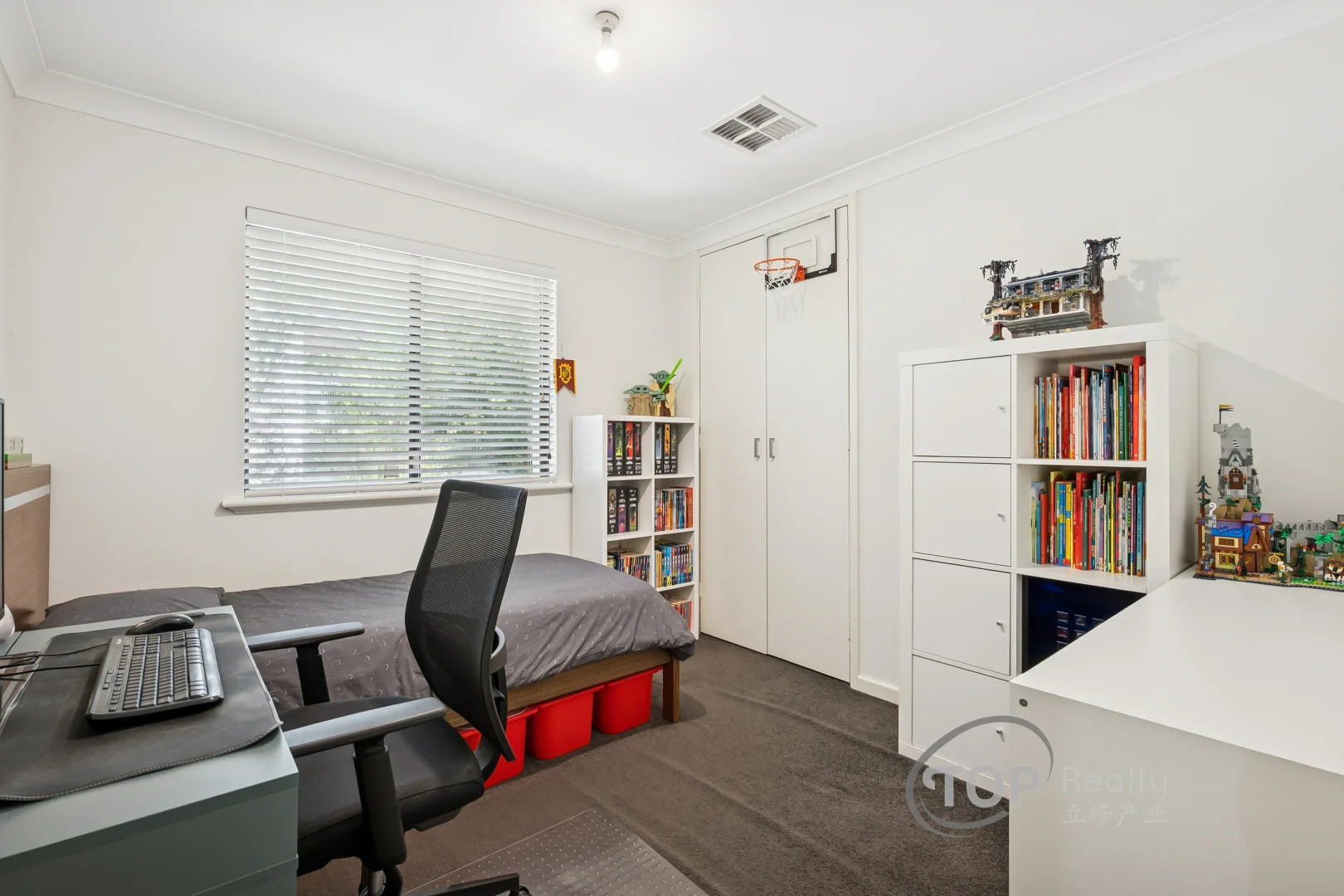 Additional image 14 of 24 Anstie Way, Bull Creek WA 6149