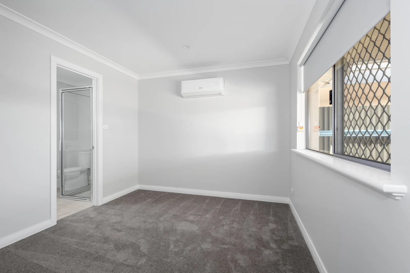 Additional image 7 of U30/38 Great Eastern Highway, Somerville WA 6430