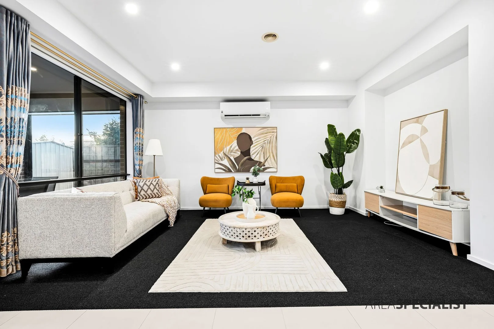 Additional image 3 of 18 Graziers Crescent, Clyde North VIC 3978