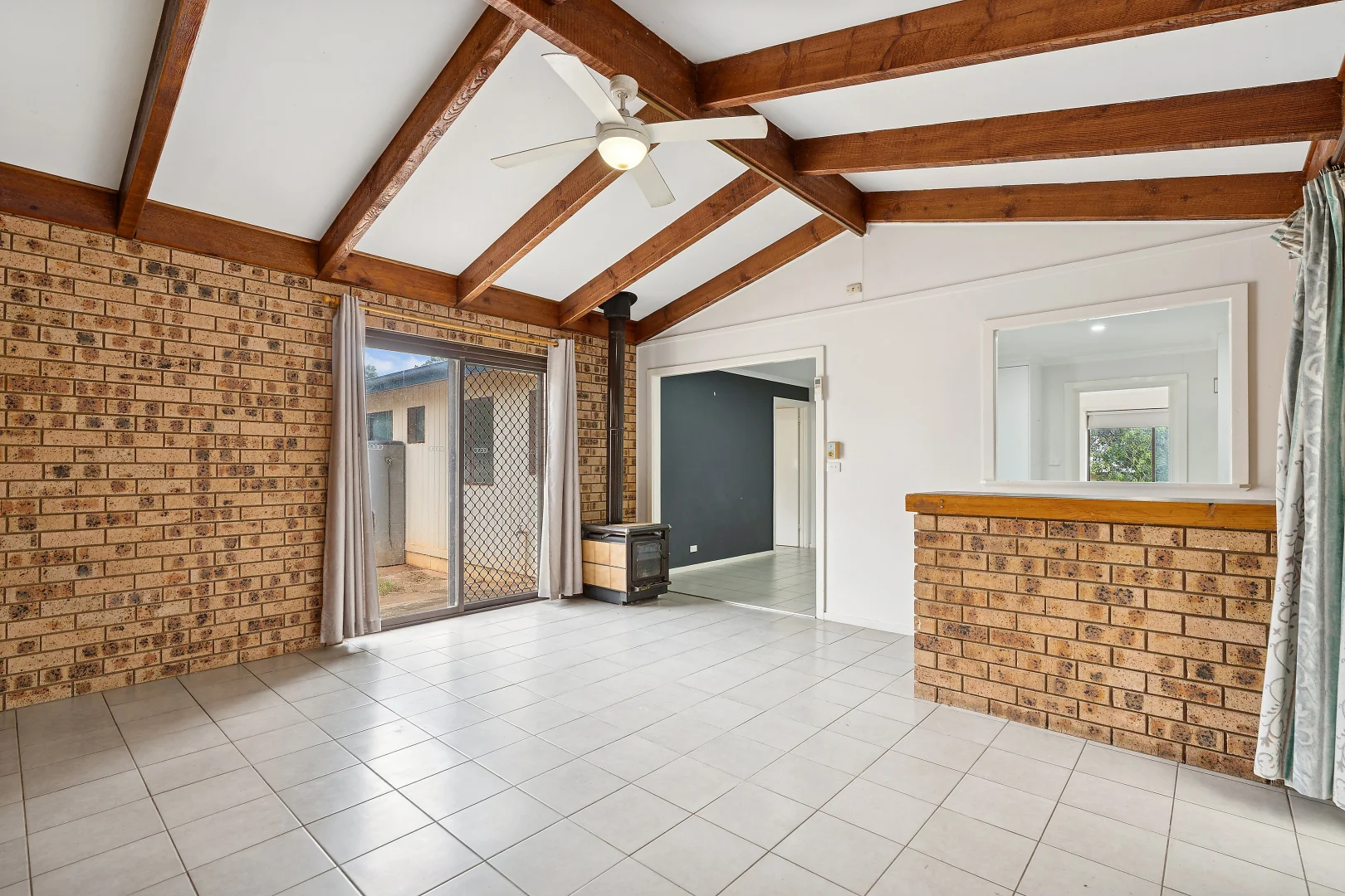 Additional image 8 of 45A Deutcher Street, Temora NSW 2666