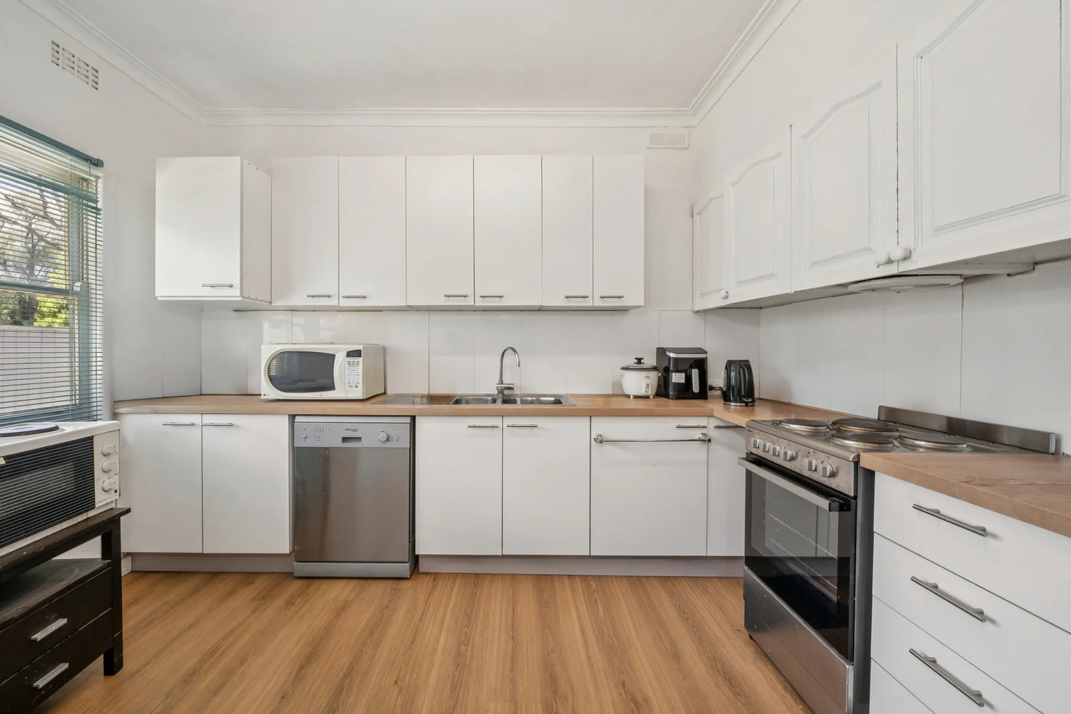 Additional image 3 of 37 & 37A Archer Street, Mooroopna VIC 3629