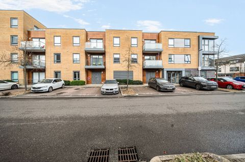Drake Way, Reading, Berkshire RG2