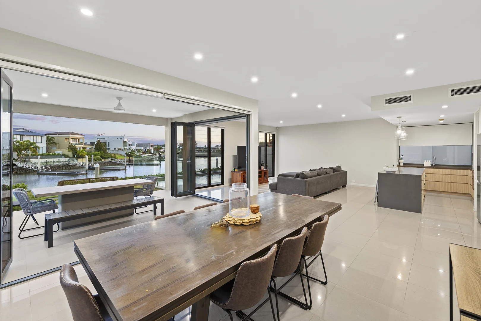 Additional image 8 of 1071 Edgecliff Drive, Sanctuary Cove QLD 4212