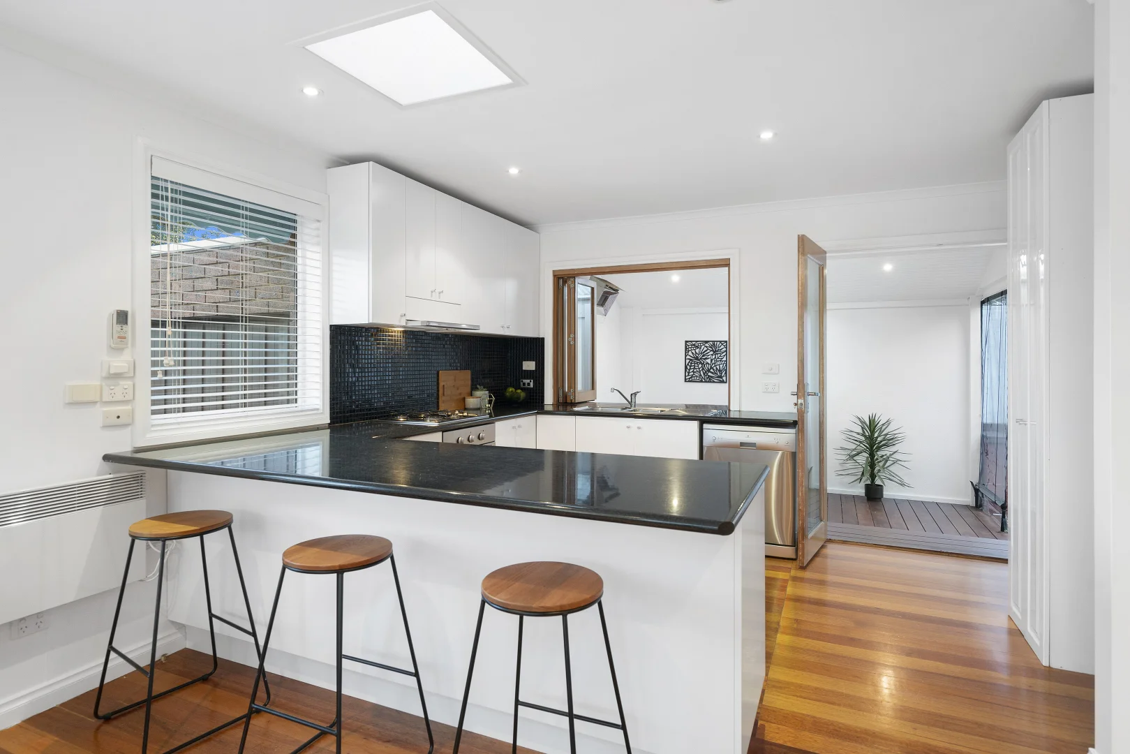 Additional image 9 of Unit 12/22 Kelly Ave, Hampton East VIC 3188