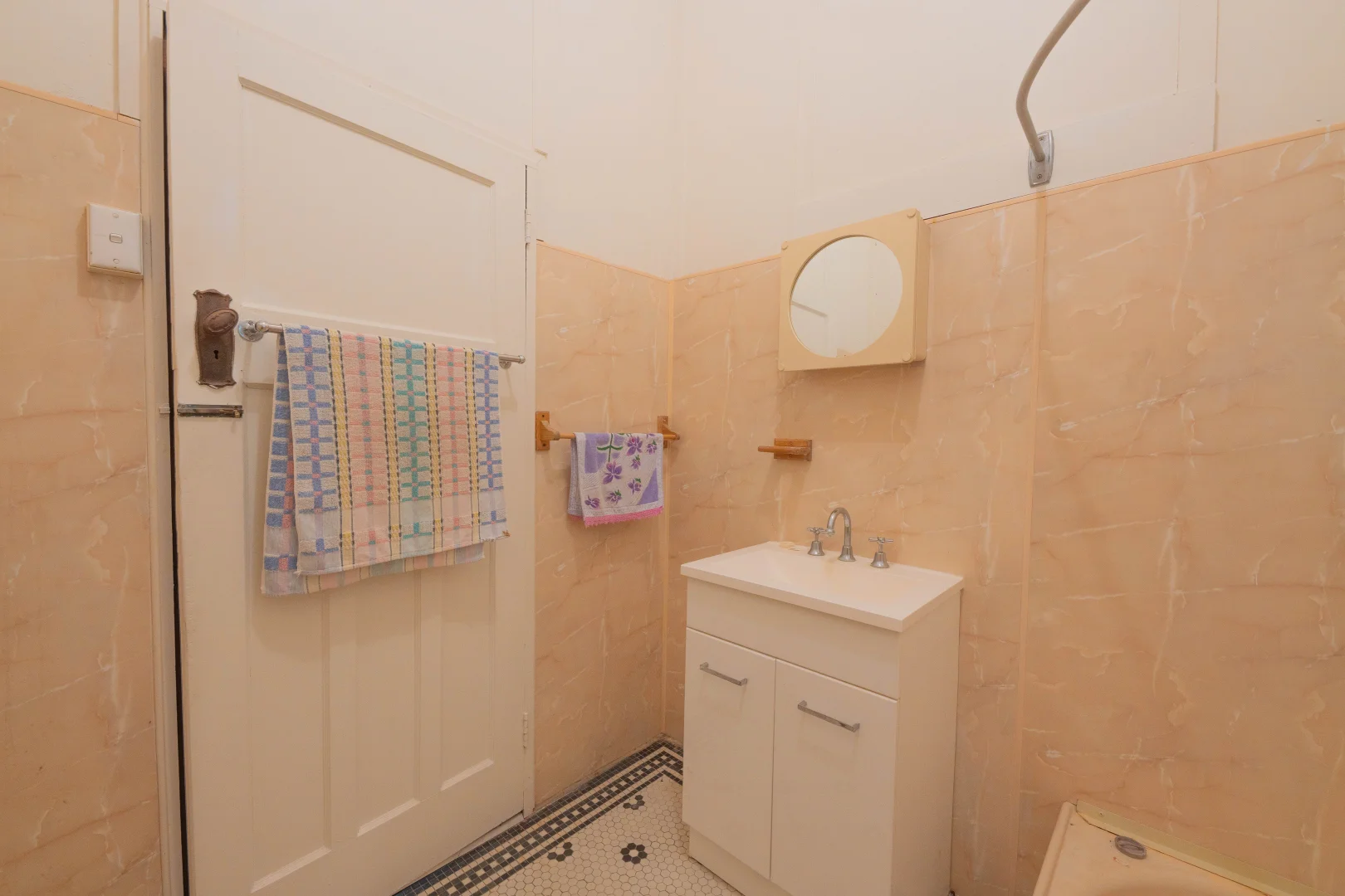 Additional image 23 of 46 Court Street, West Wyalong NSW 2671