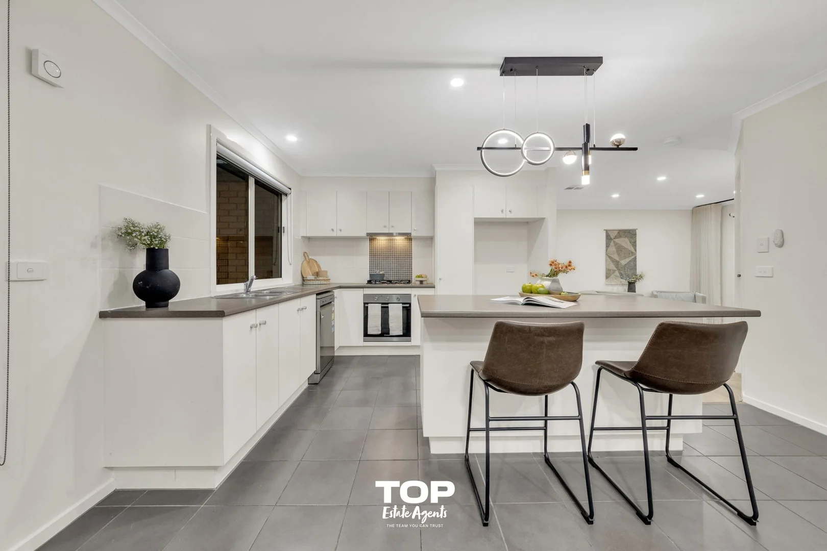 Additional image 10 of 15 Sapphire Crescent, Pakenham VIC 3810