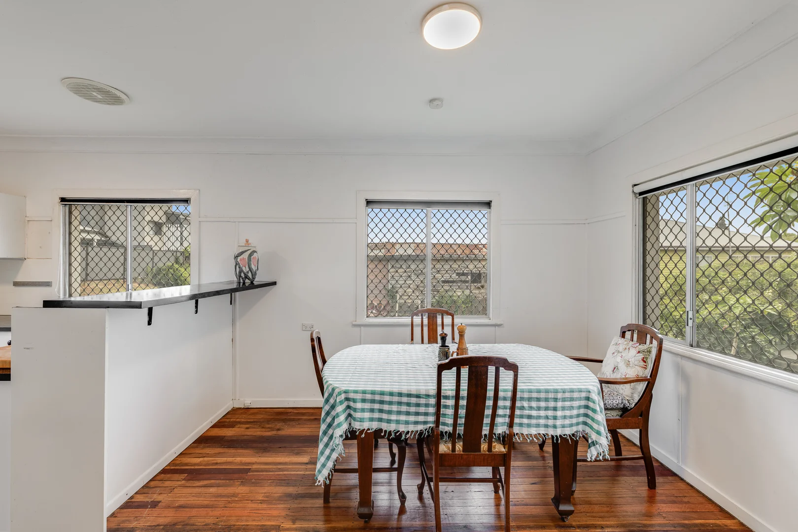 Additional image 10 of 113 Anzac Avenue, Newtown QLD 4350