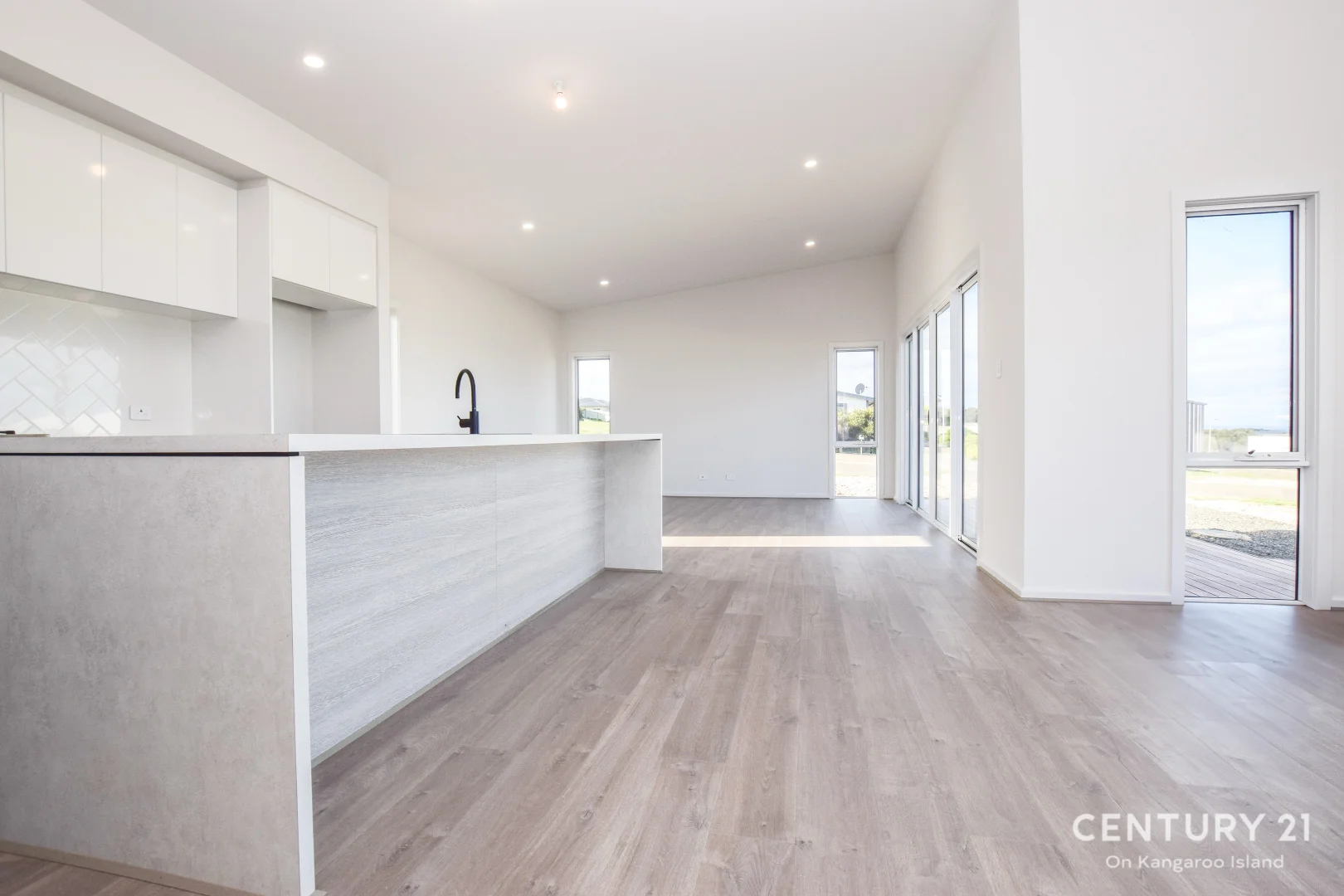 Additional image 7 of 3 Sebastian Boulevard, Kingscote SA 5223