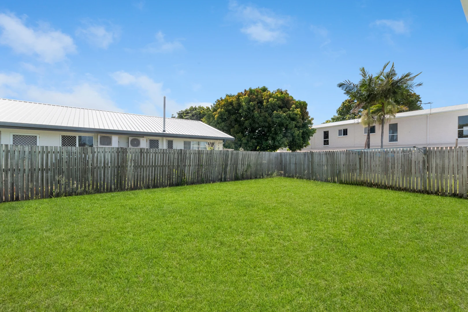 Additional image 6 of 1 & 2/59 Lowth Street, Rosslea QLD 4812