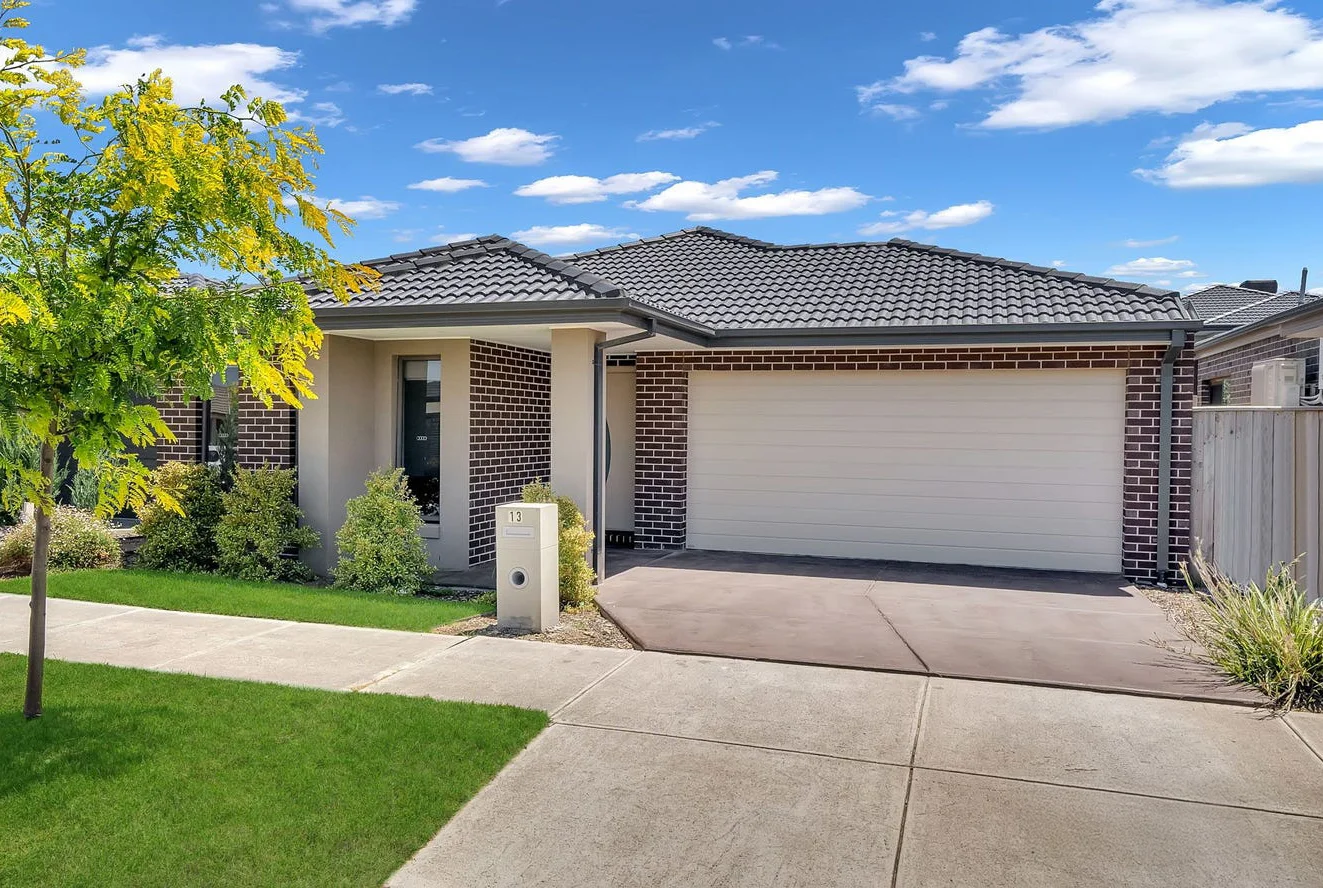 Additional image 2 of 13 Great Banjo Street, Clyde North VIC 3978