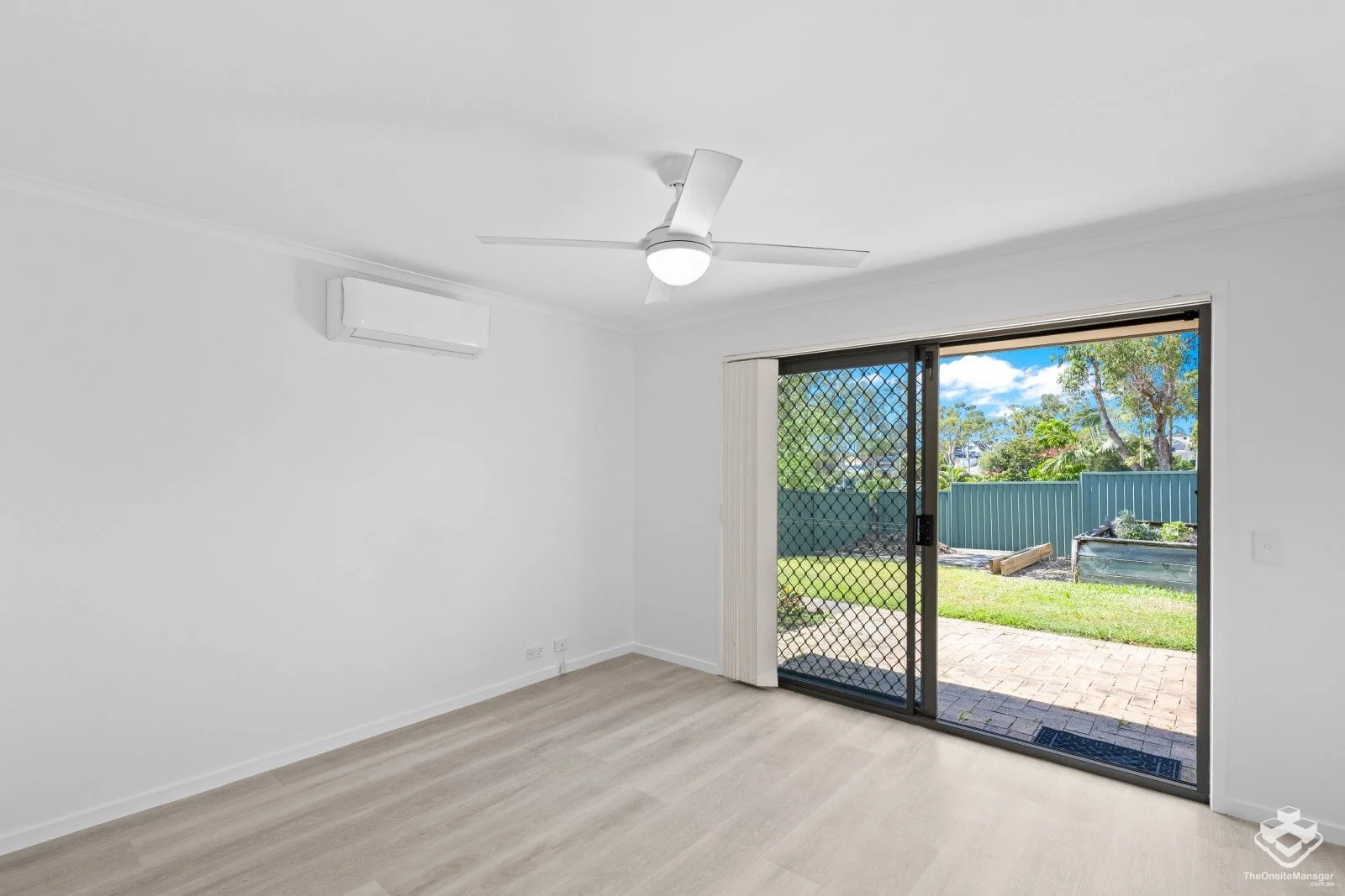 Additional image 16 of 4 Berri Place, Helensvale QLD 4212