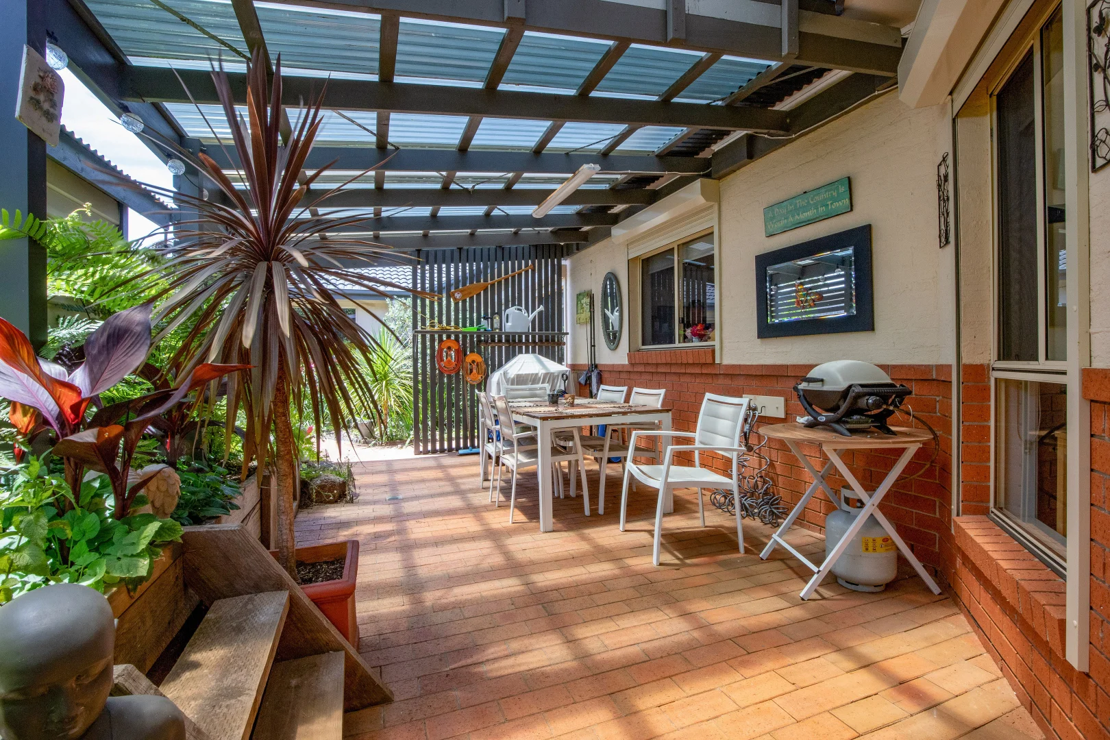 Additional image 43 of 2 WALSH COURT, Leongatha VIC 3953