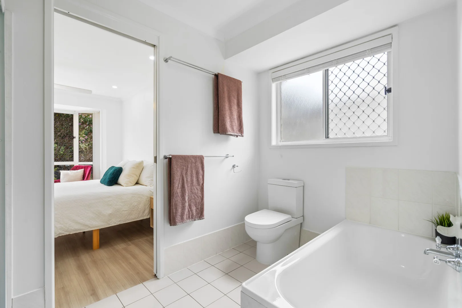 Additional image 11 of 98 Pohon Drive, Tanah Merah QLD 4128