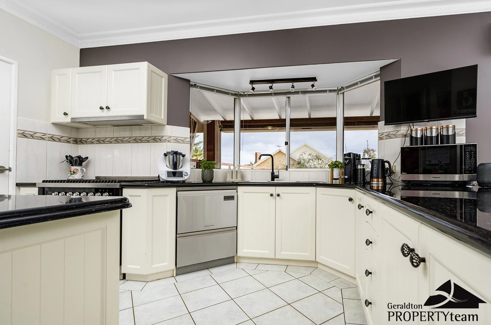 Additional image 7 of 4 Bayside Boulevard, Drummond Cove WA 6532