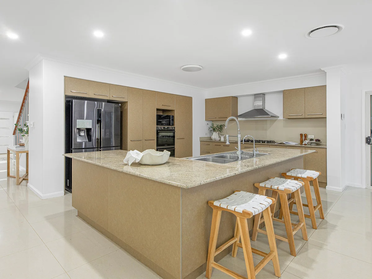 Additional image 7 of 53 Sinnamon Road, Sinnamon Park QLD 4073