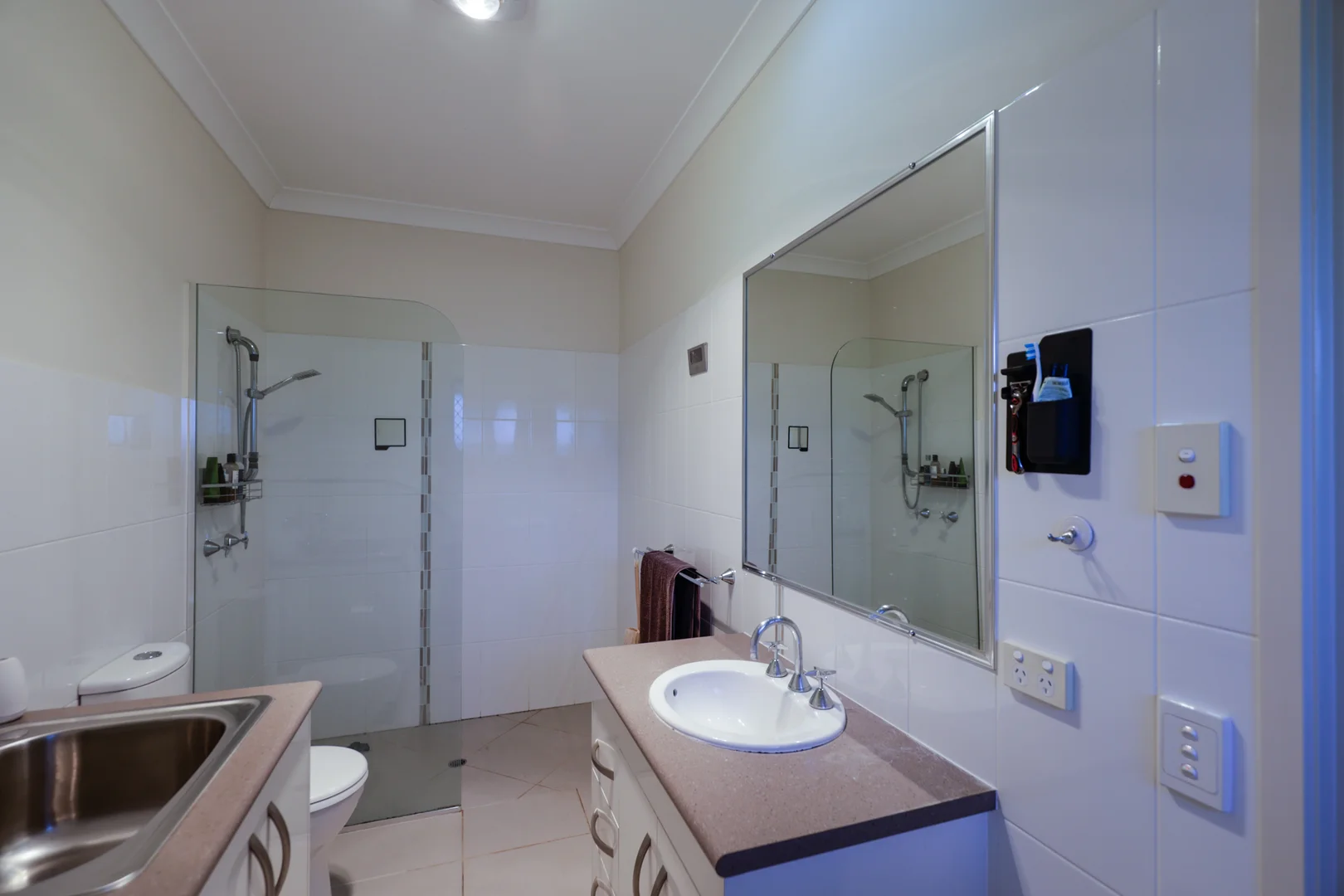 Additional image 7 of 8/36 Belyando Avenue, Moranbah QLD 4744