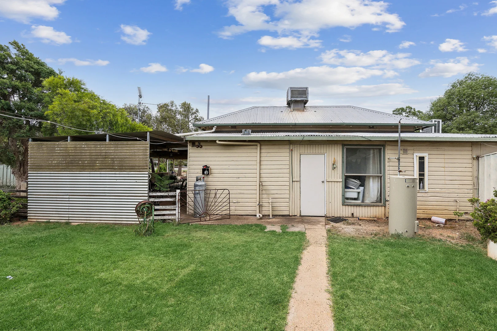 Additional image 24 of 206-214 Green Street, Lockhart NSW 2656