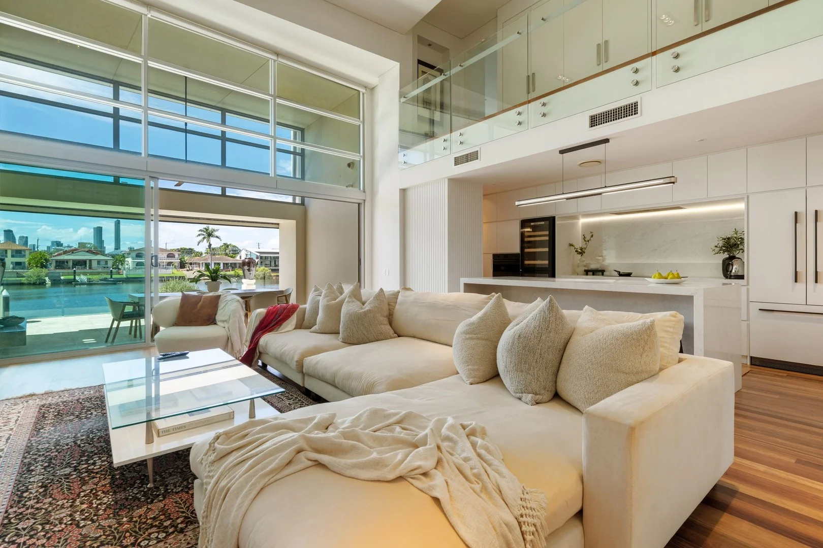 Residence 5, 17 Marseille Court, Sorrento QLD 4217