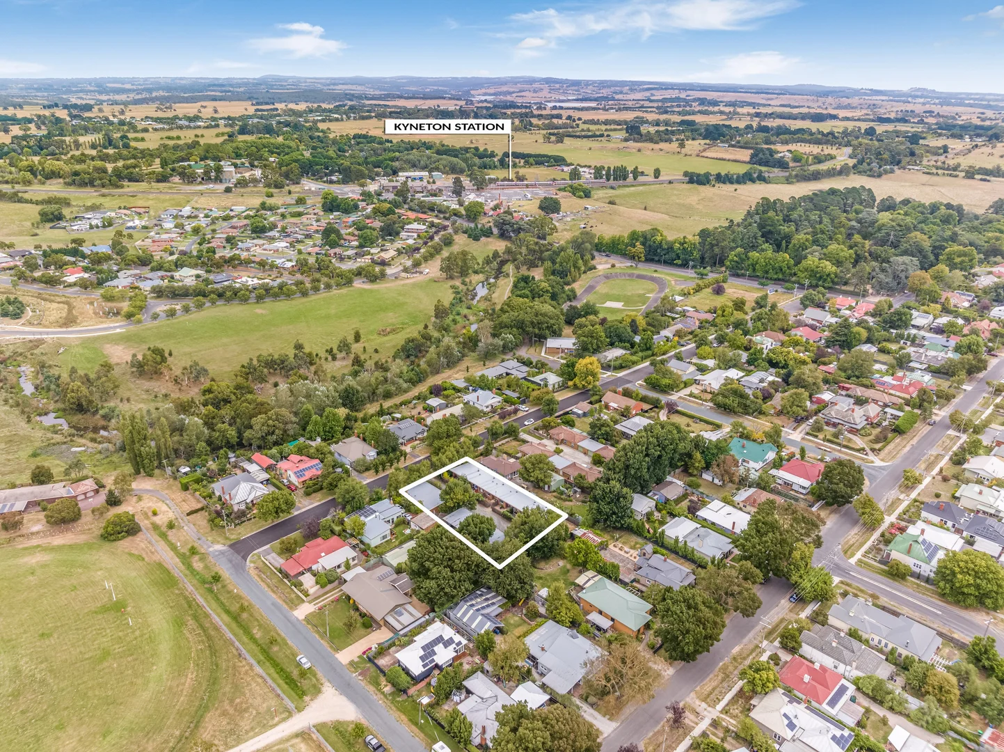 Additional image 5 of Units 1/8, 21-23 Maxwell Street, Kyneton VIC 3444