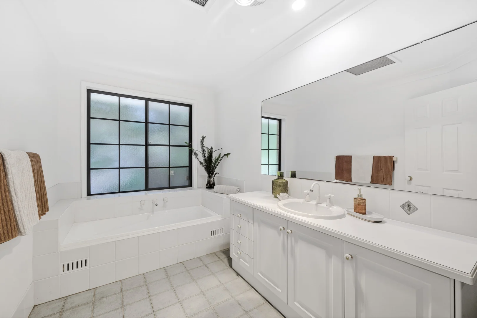 Additional image 10 of 21 Dress Circle Road, Avalon Beach NSW 2107