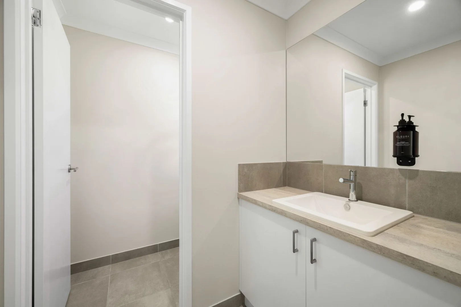 Additional image 11 of 2 & 3/4 Butler Court, Bright VIC 3741