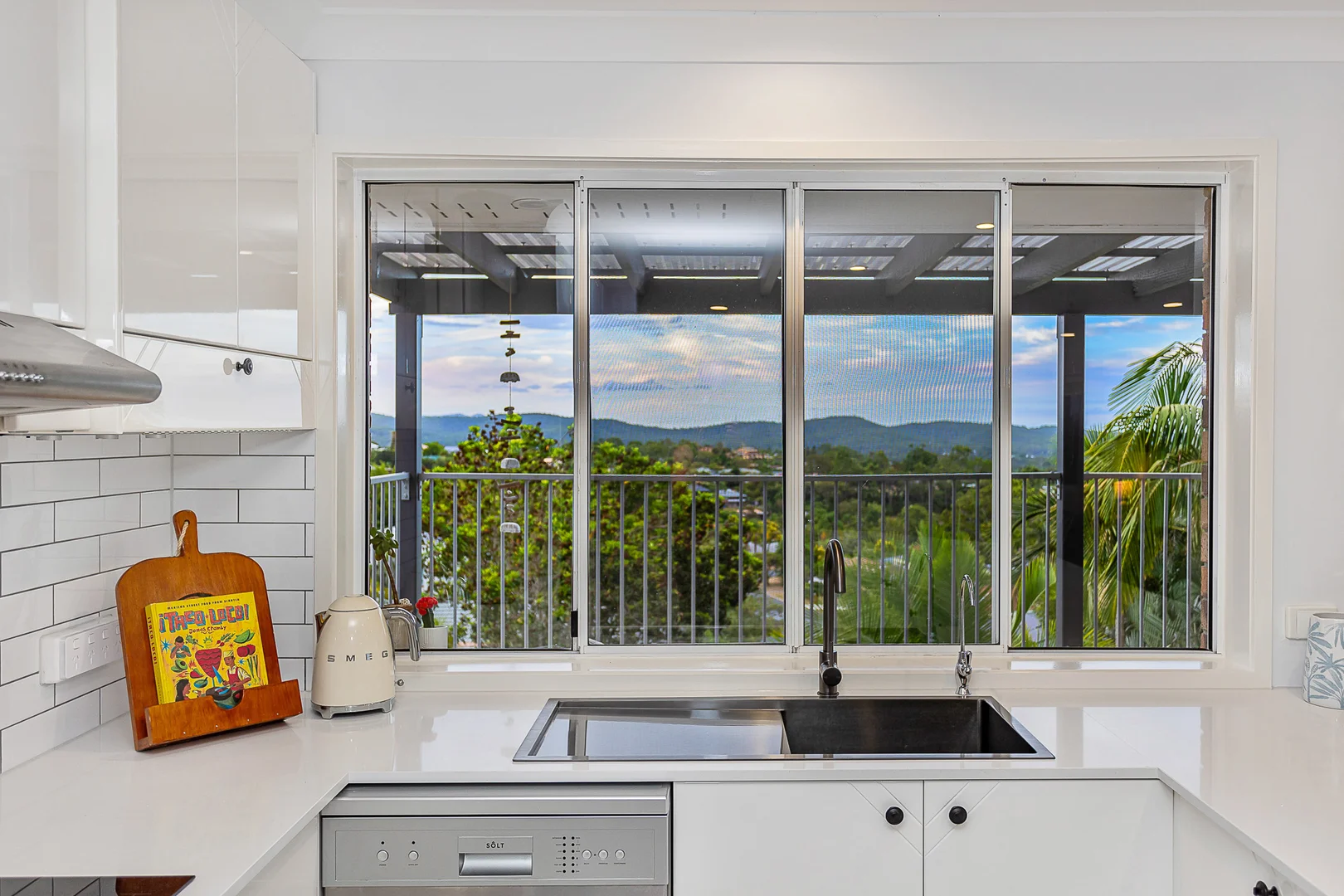 Additional image 14 of 9 Macrobert Street, Highland Park QLD 4211