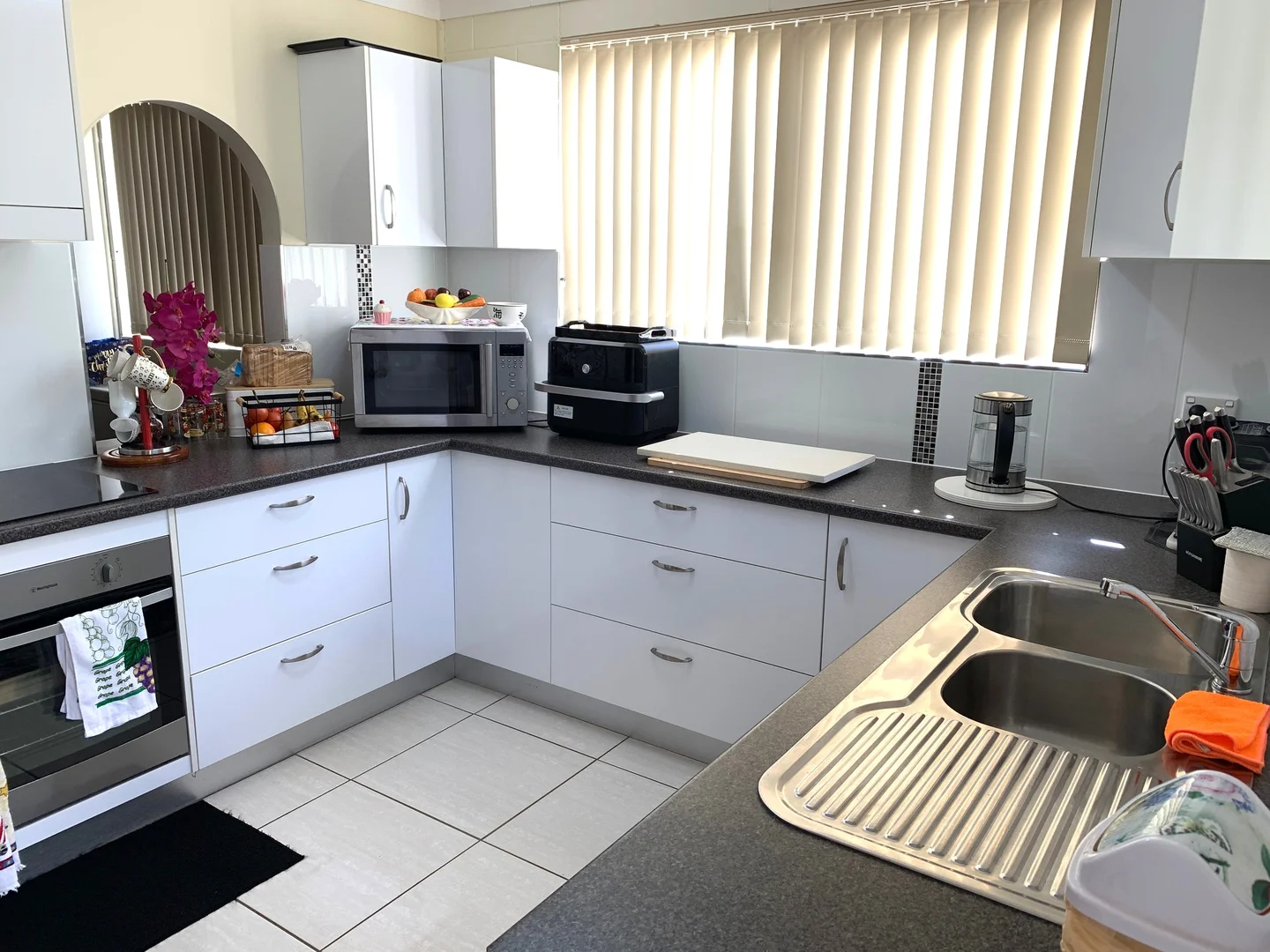 Additional image 14 of 12 Victoria Parade, Coochiemudlo Island QLD 4184