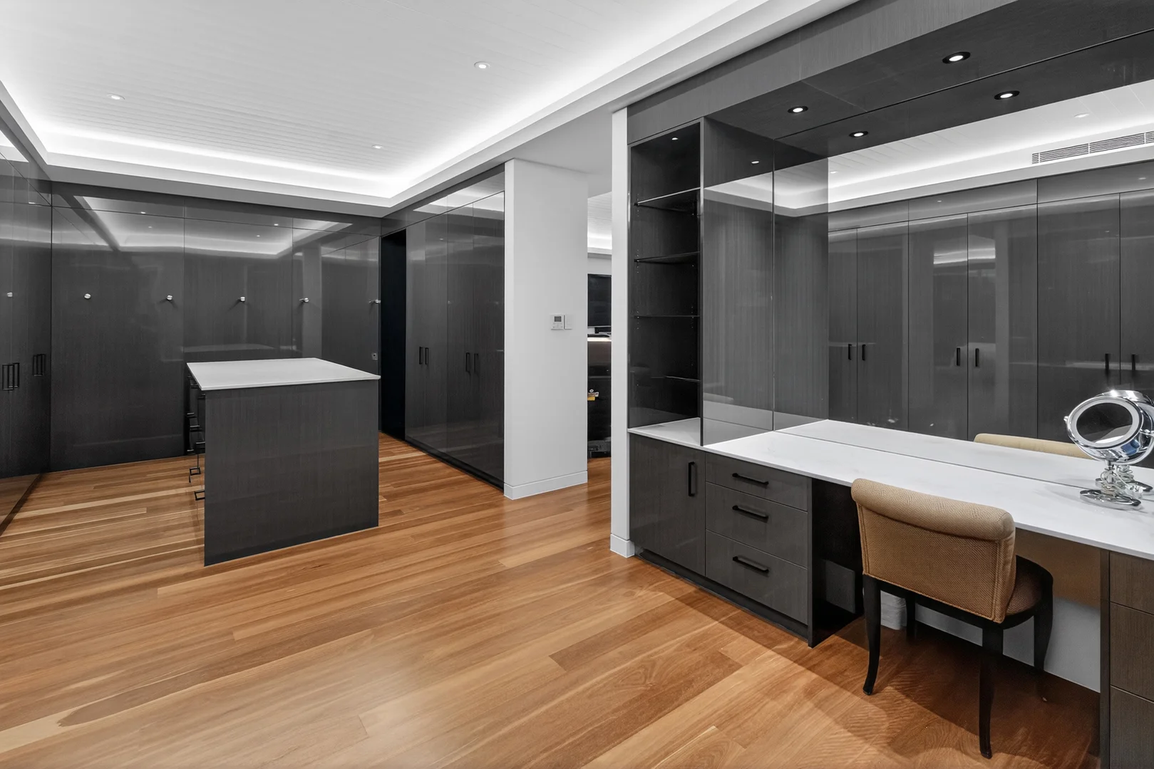 Additional image 25 of 2100 The Circle, Sanctuary Cove QLD 4212