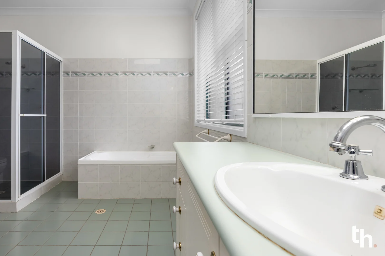 Additional image 18 of 520 The Esplanade, Warners Bay NSW 2282