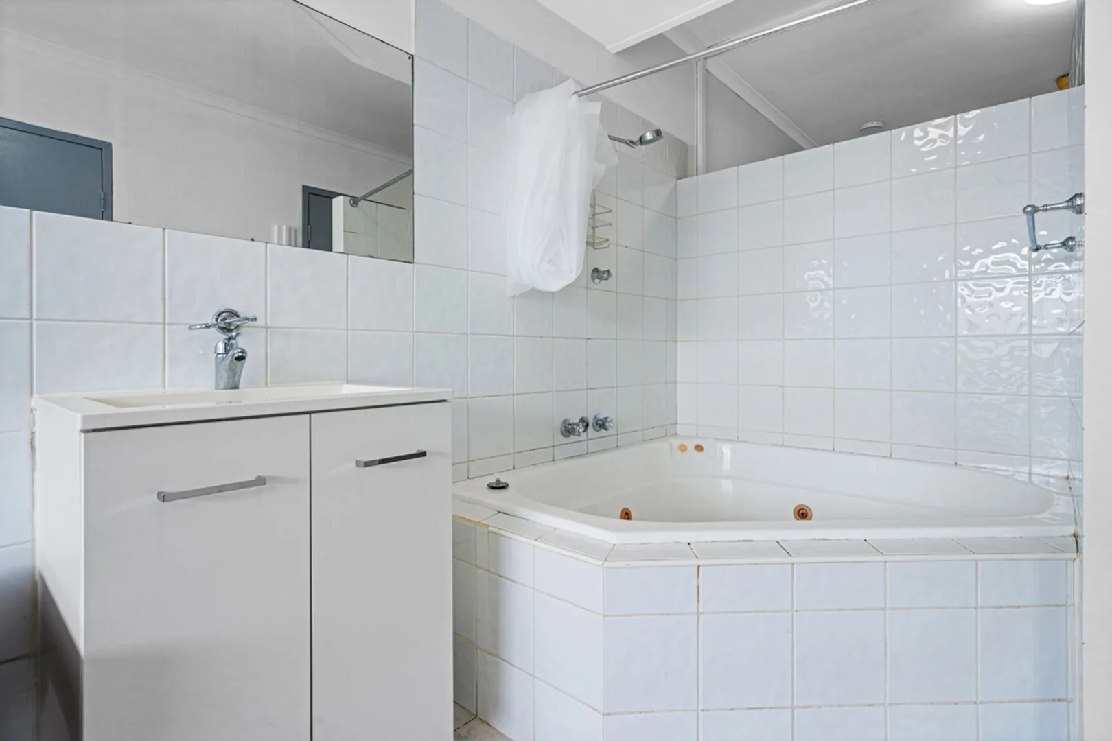 Additional image 5 of 57/21-23 Cavenagh Street, Darwin City NT 0800